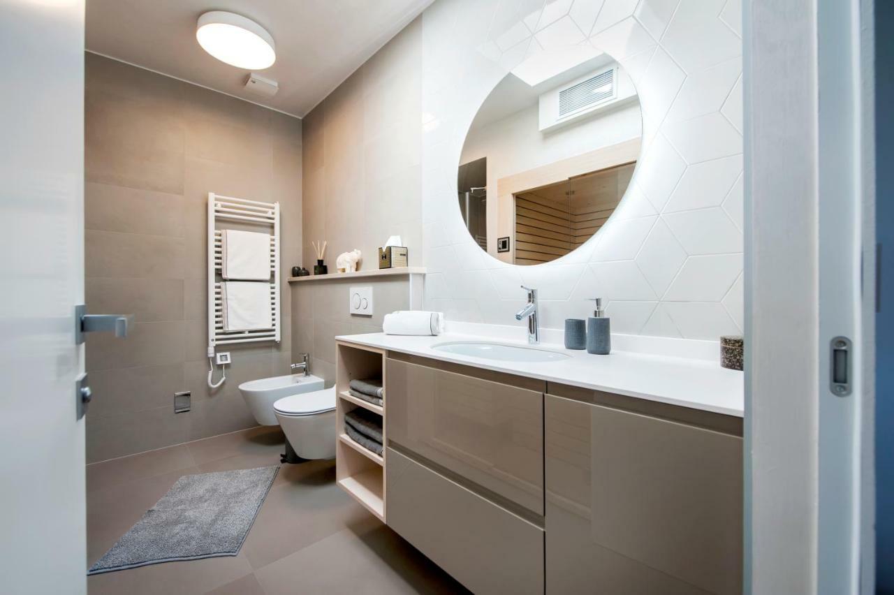 The Q Superior - A Penthouse With Jacuzzi And Sauna Appartamento Rovigno