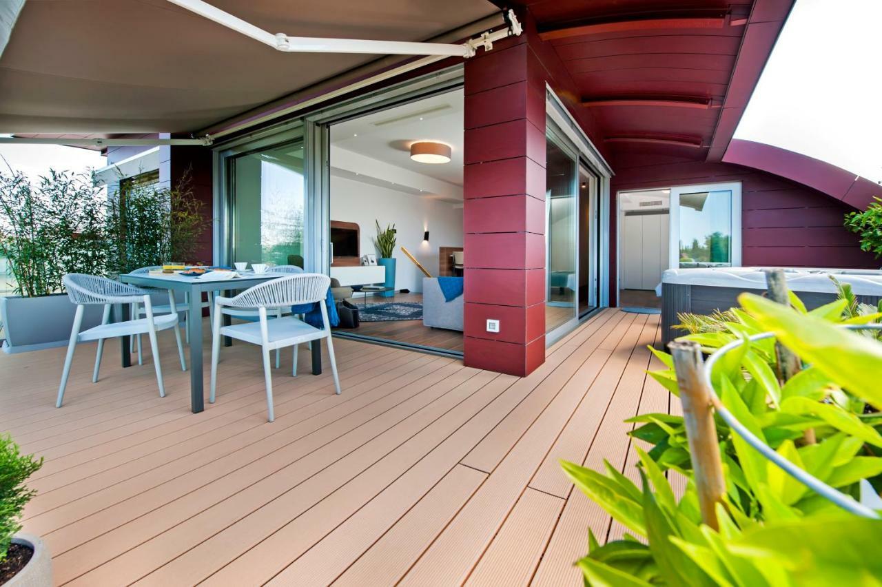 Appartamento The Q Superior - A Penthouse With Jacuzzi And Sauna Rovigno