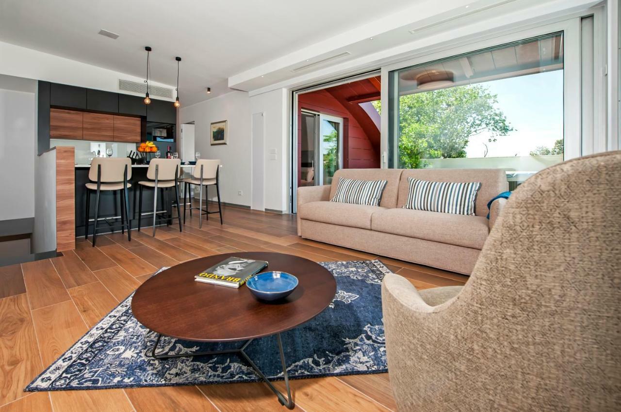 The Q Superior - A Penthouse With Jacuzzi And Sauna Rovigno